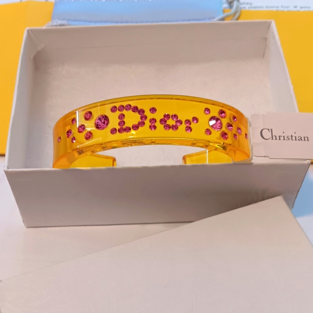 💛 Christian Dior Yellow Acrylic Cuff Bracelet w/Pink Rhinestones NWT! - Picture 14 of 15